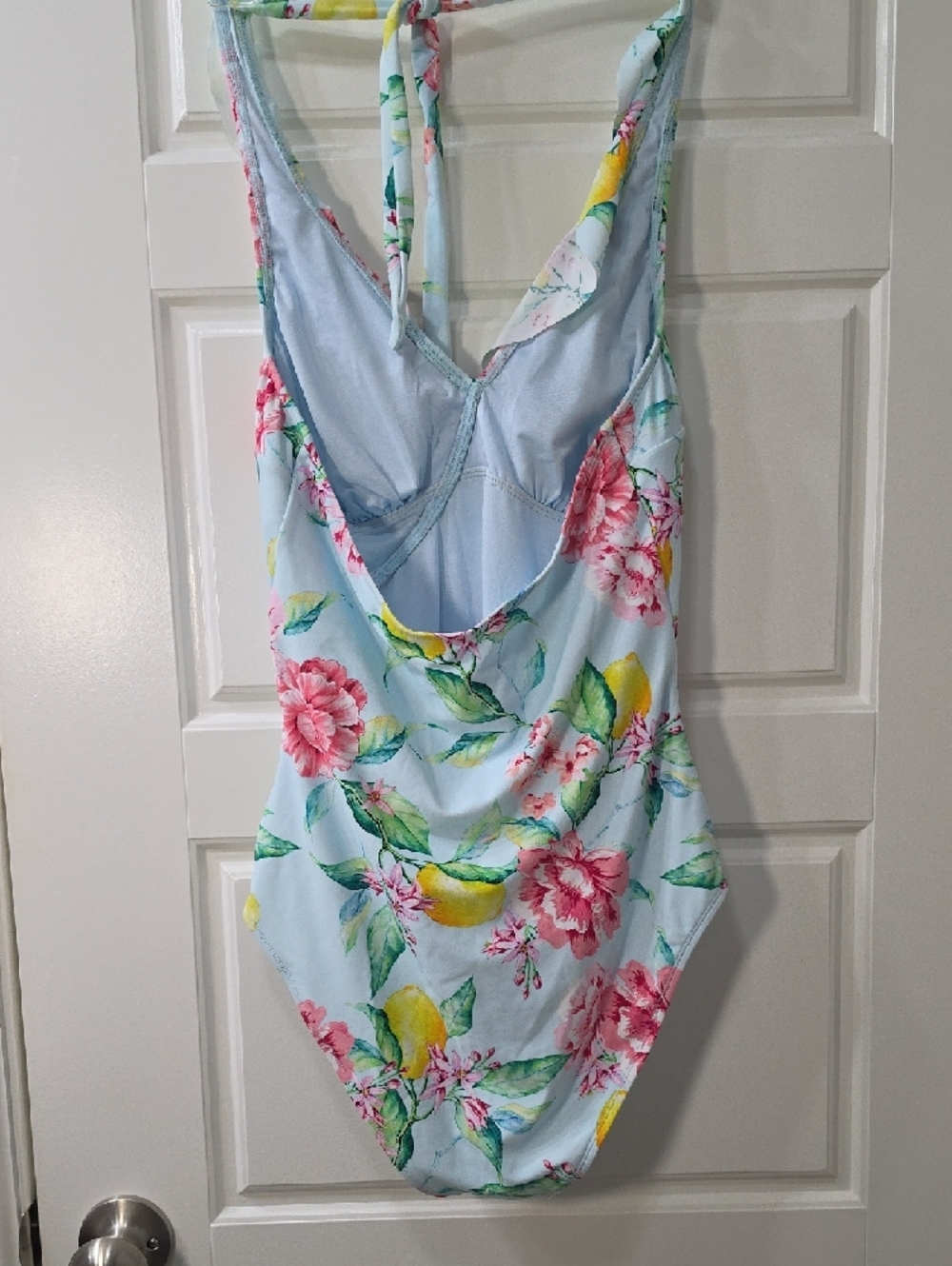 Cupshe Light Blue Floral Lemon One-Piece Swimsuit - Medium - Picture 7 of 8